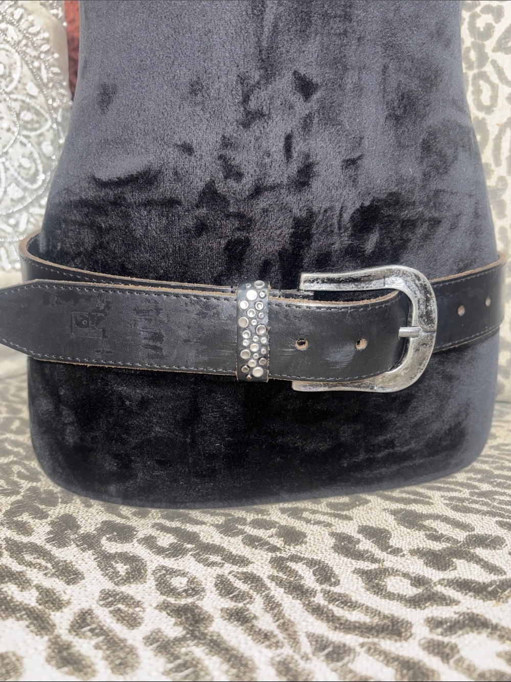 Carhartt leather belt black leather studded keeper women’s western classic belt